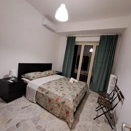 Goffredo Mameli House Pensión Bari