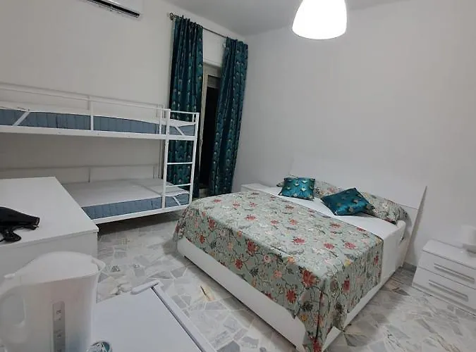 Pensión Goffredo Mameli House